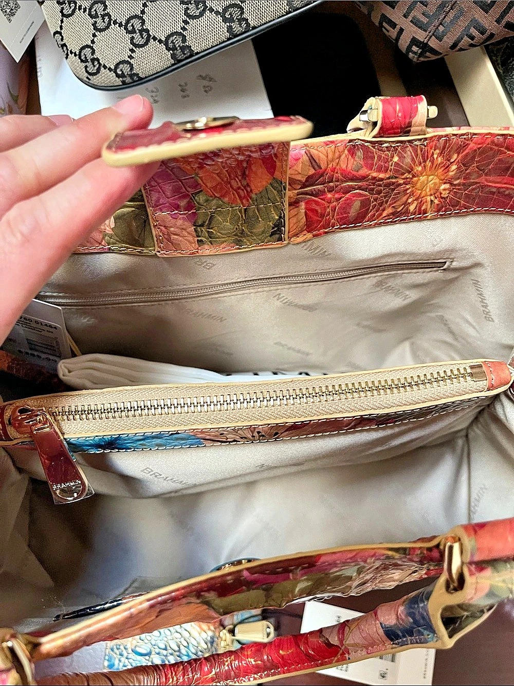 BRAHMIN Medium Asher Melbourne / Ady Wallet Set in Vintage Garden Floral Tote - Picture 4 of 5